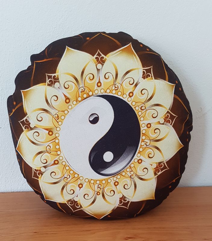 Poduška Jin-jang